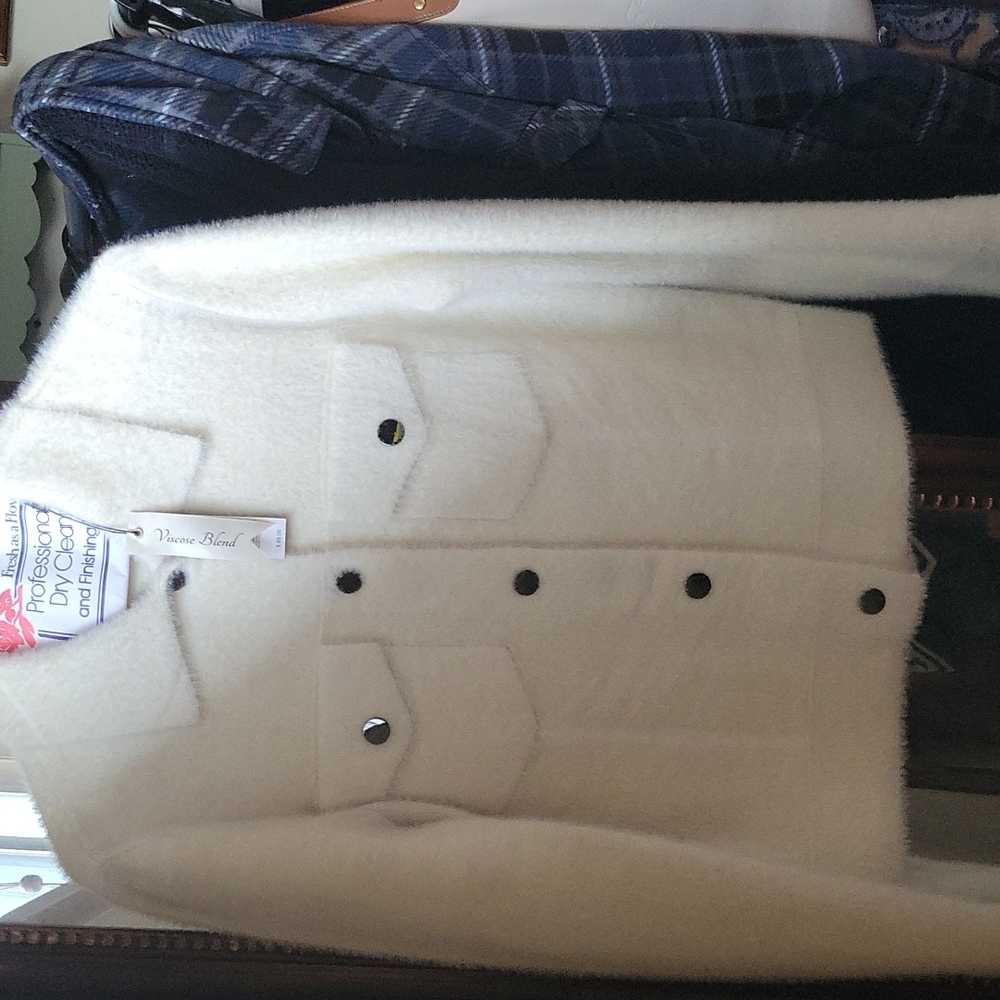 Cream Tahari jacket